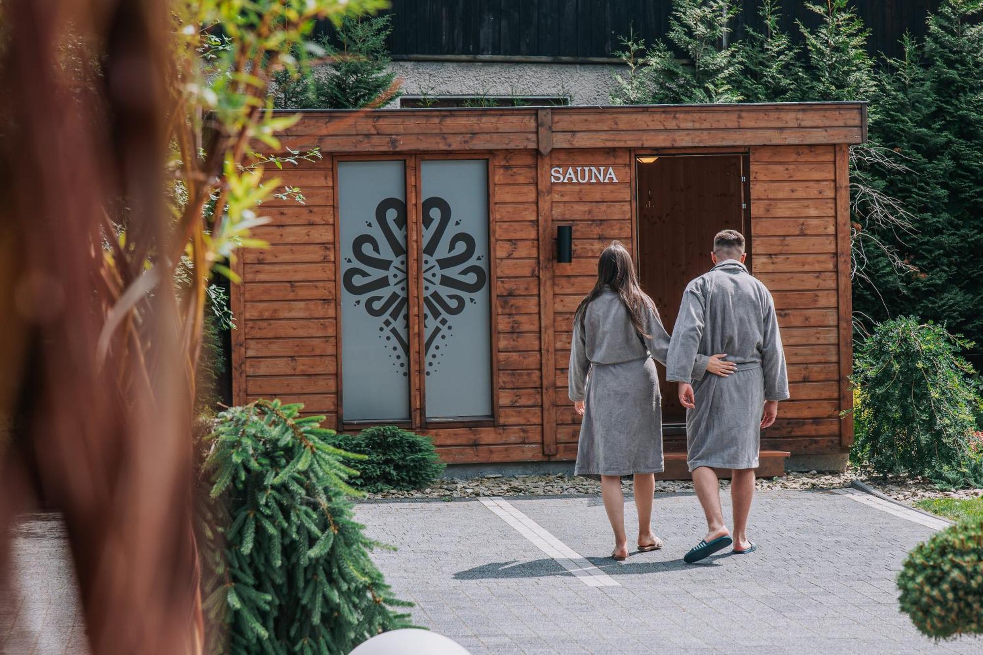 Apartamenty Grand Tatry - Sauna I Jacuzzi Wliczone W Cene Pobytu - 10 Minut Pieszo Od Term Bania Białka Tatrzańska Exterior foto